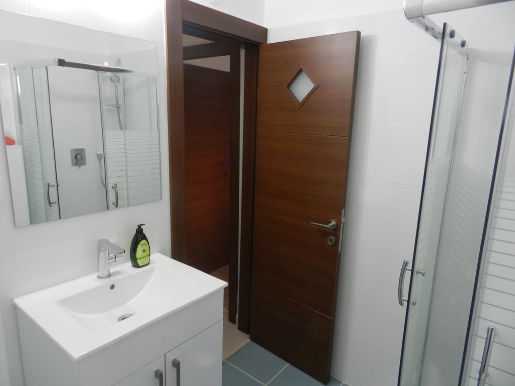 Alexsea Apartment Haifa Buitenkant foto